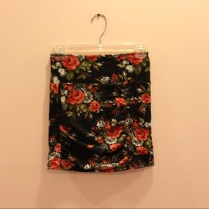 Free People Black Flower Pencil Skirt Size Small